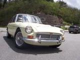 1968 MG MGC GT Snowberry White James Hickman