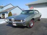 1968 Pontiac GTO April Gold Douglas F