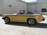 1975 MG Midget 1500 Harvest Gold Ro ert Kenz